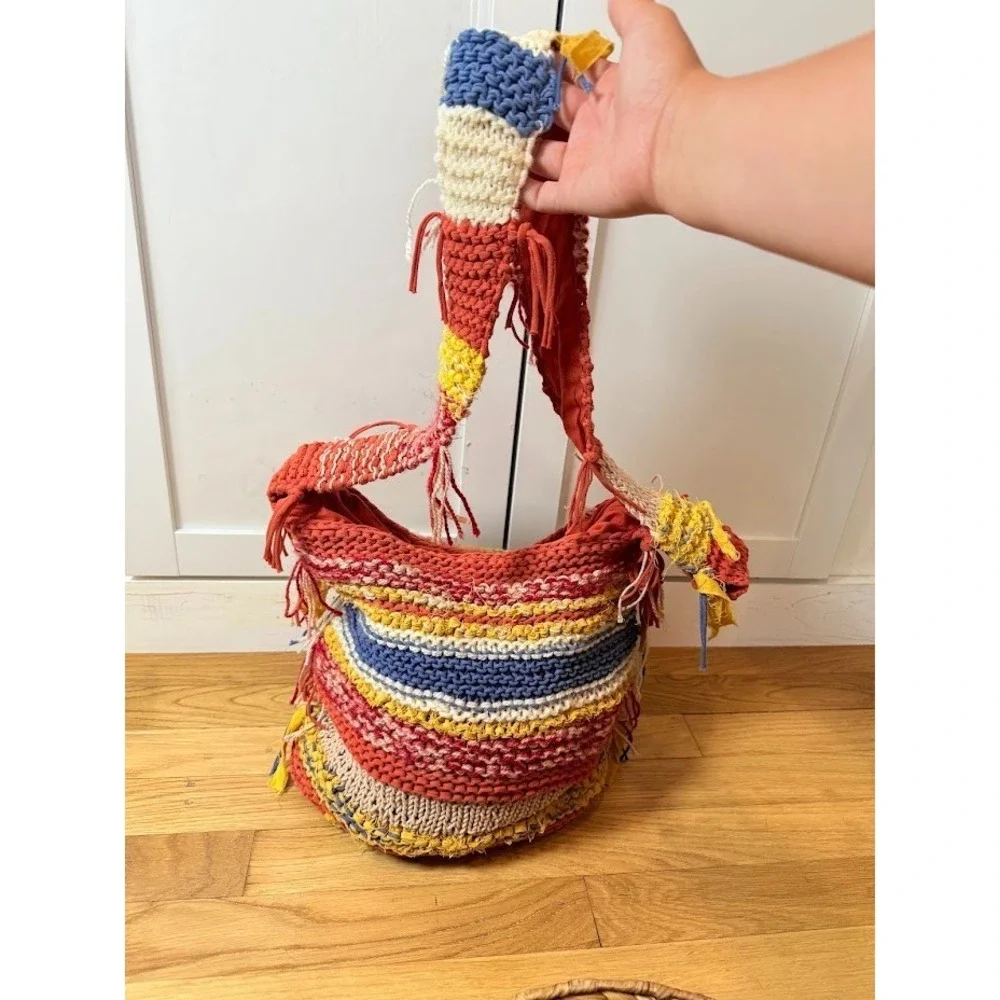 NEW FREE PEOPLE MULTICOLOR CROCHET NORTHBOUND HOBO CROSSBODY BAG BOHO FRINGE